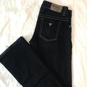 Guess Low-rise black jeans